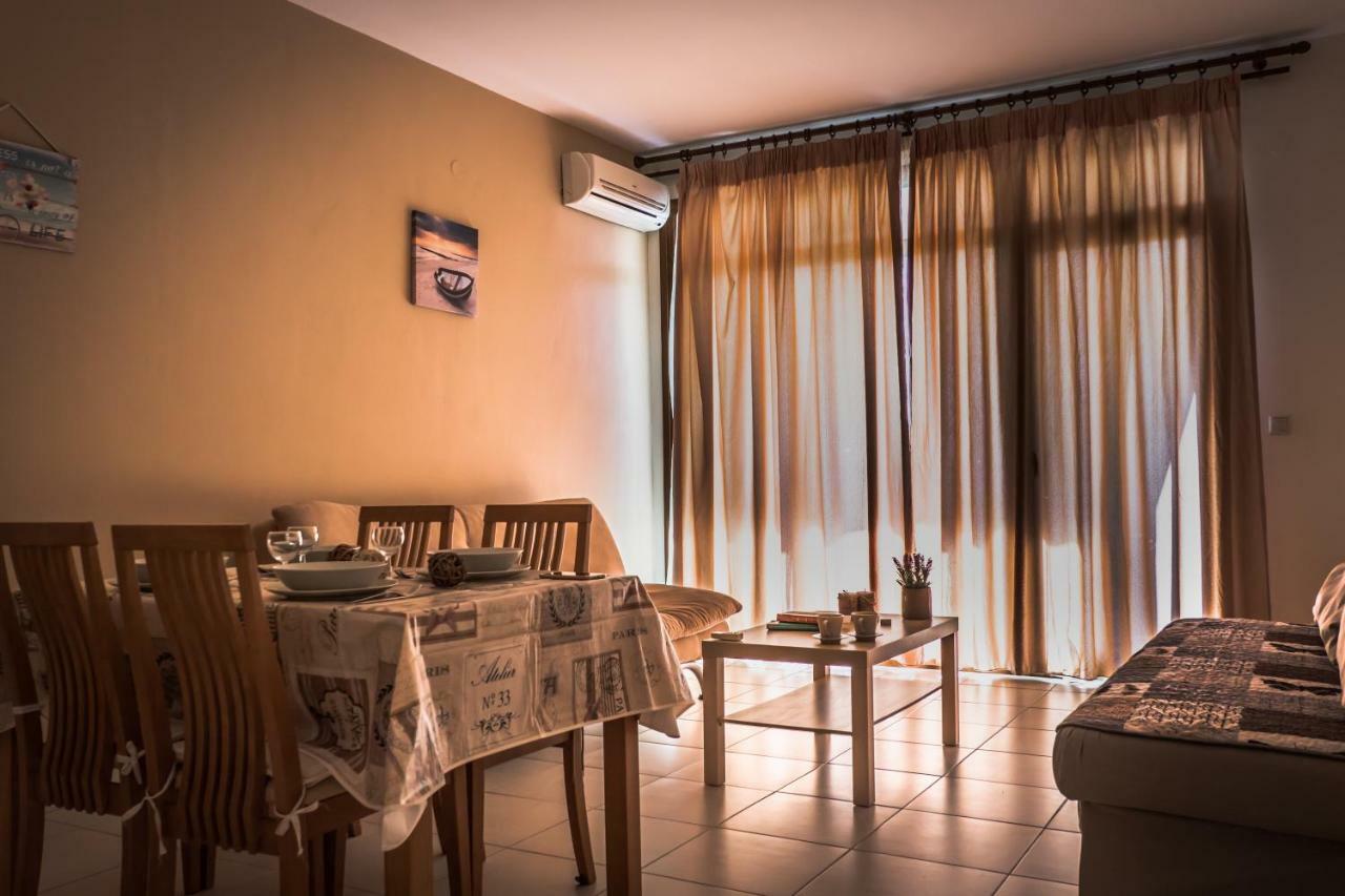 Elia Apartments - Nea Triglia Beach Nea Plagia Bagian luar foto